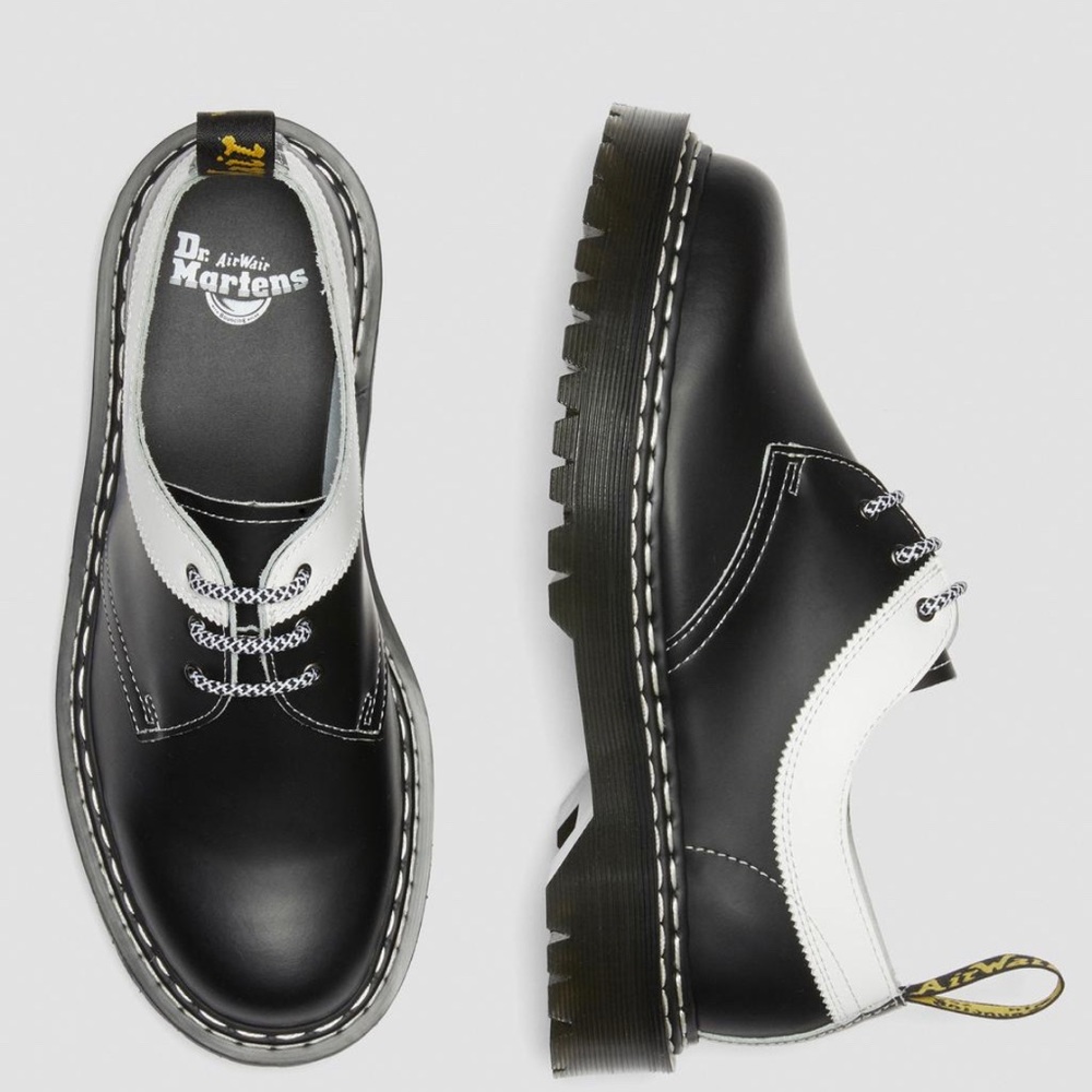NIB DR MARTENS BLACK AND WHITE CONTRAST LEATHER OXFORDS- SIZE 8